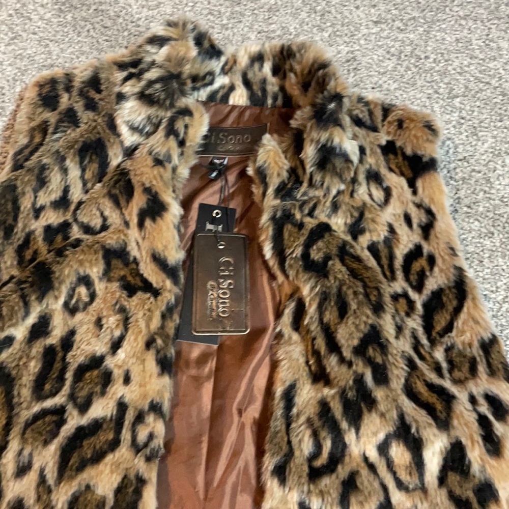 Fur vest